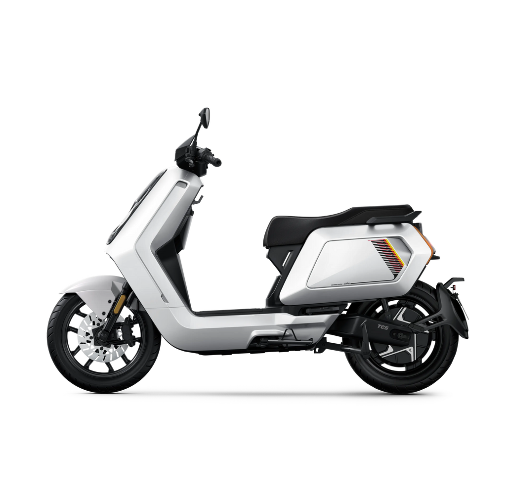 NIU - NQiX 500 - 100 km/h - escoomo