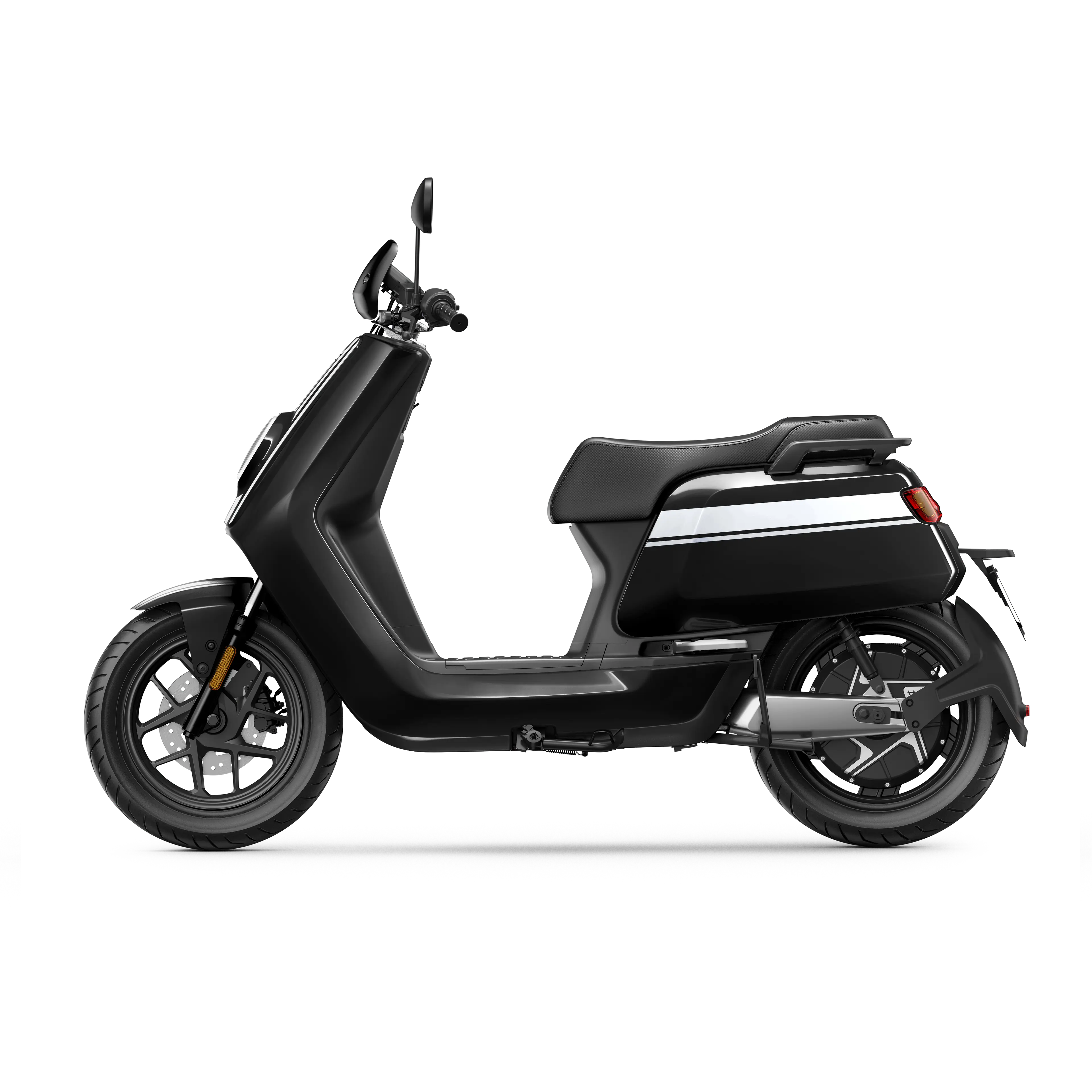 NIU - NQi GTS - 80 km/h - escoomo