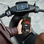 Segway Ninebot E250S 90 km/h E-Scooter E-Roller bei escoomo in Berlin mit App-Steuerung erhältlich