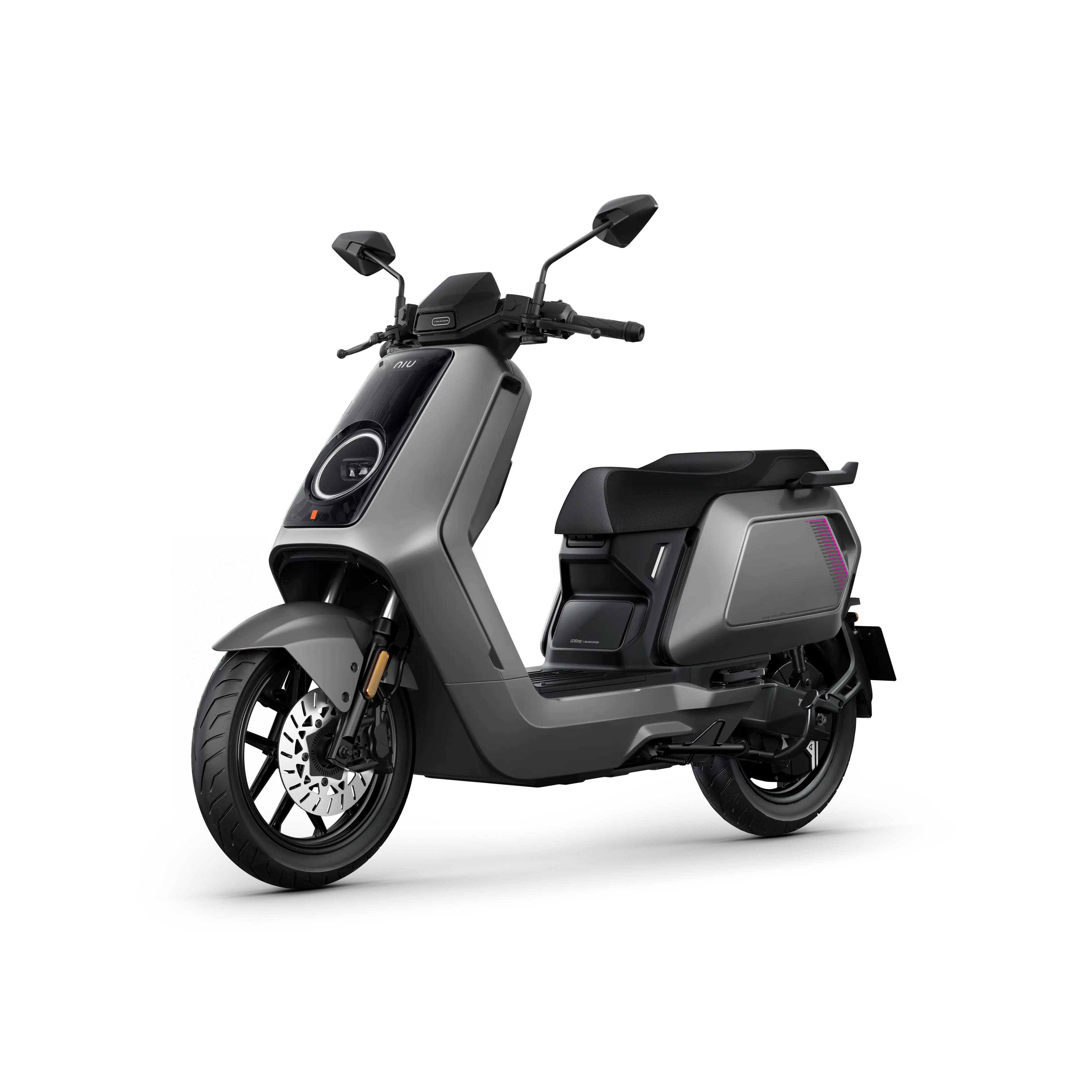 NIU - NQiX 500 - 100 km/h - escoomo
