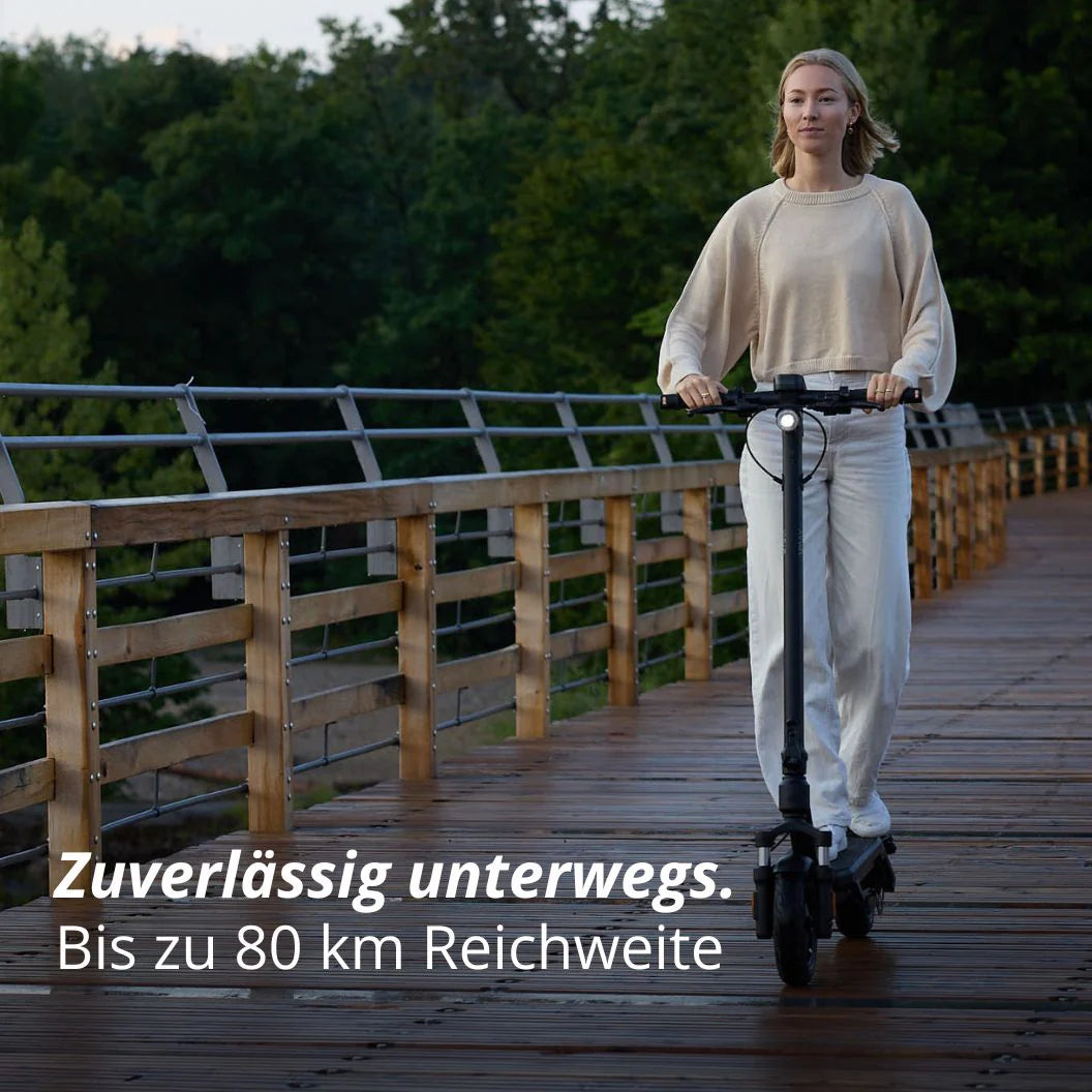 VMAX VX2 Gear E-Scooter mit bis zu 80 km Reichweite – leistungsstarkes Elektro-Scooter Modell bei escoomo in Berlin
