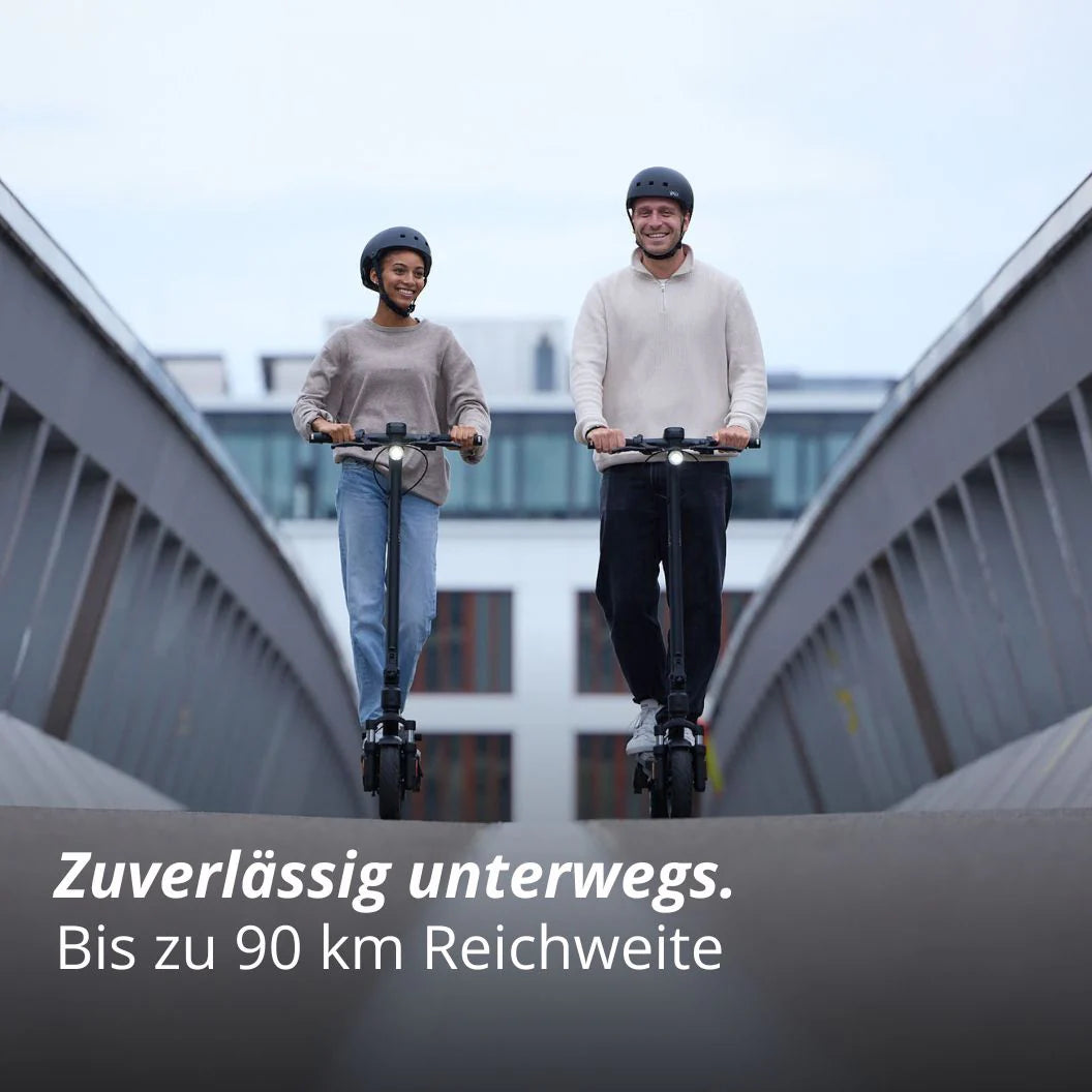 VMAX VX2 Hub E-Scooter mit bis zu 90 km Reichweite – leistungsstarkes Elektro-Scooter Modell bei escoomo in Berlin