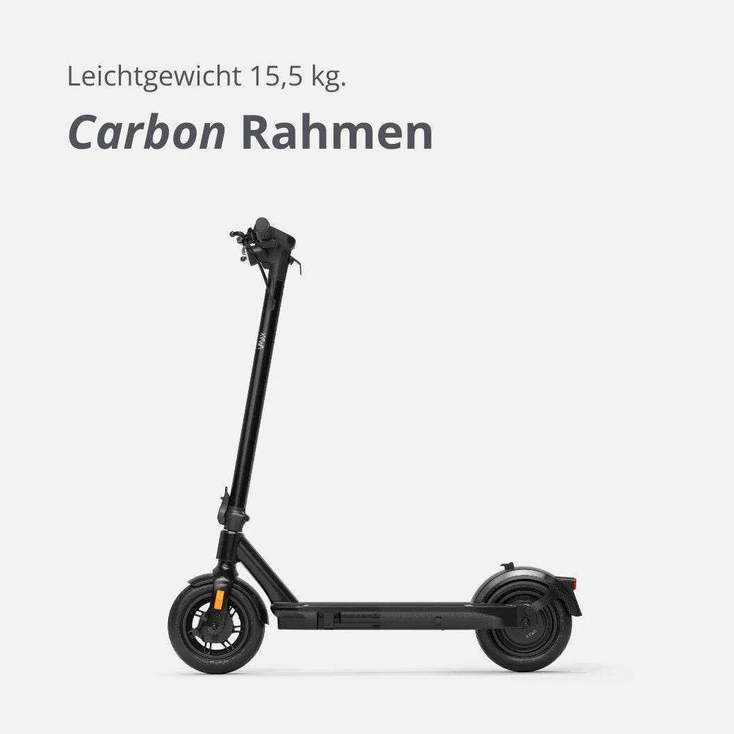 VMAX VX8 E-Scooter aus Carbon – Leichtgewicht E-Scooter Modell für maximale Mobilität bei escoomo in Berlin